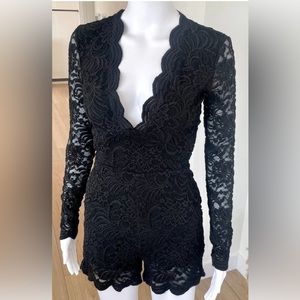 NWT Bebe Scallop Black Lace Romper